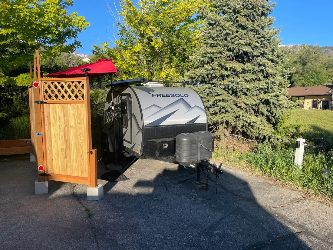 The Glamping Pod