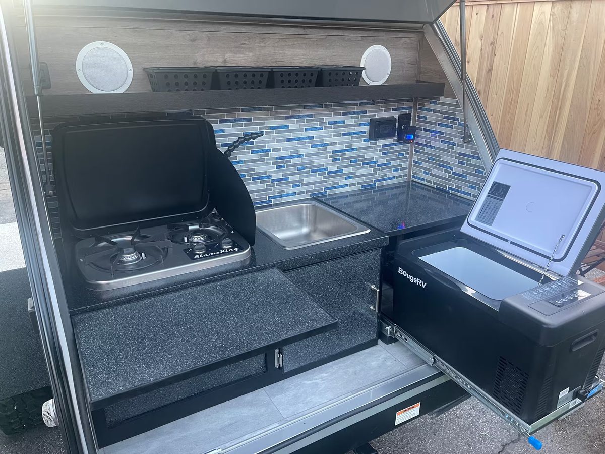 The Glamping Pod — Kitchen photo 1