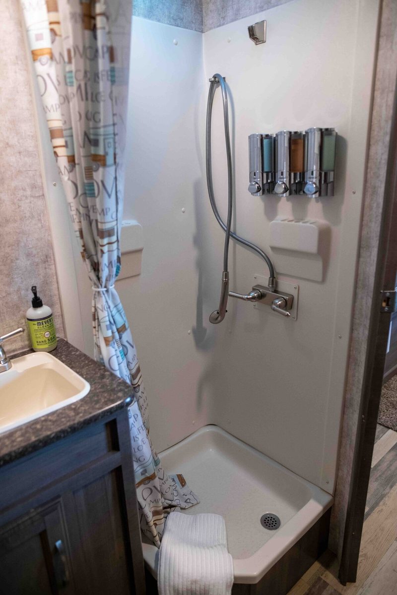 The Winnie Trailer — Bathroom photo 4
