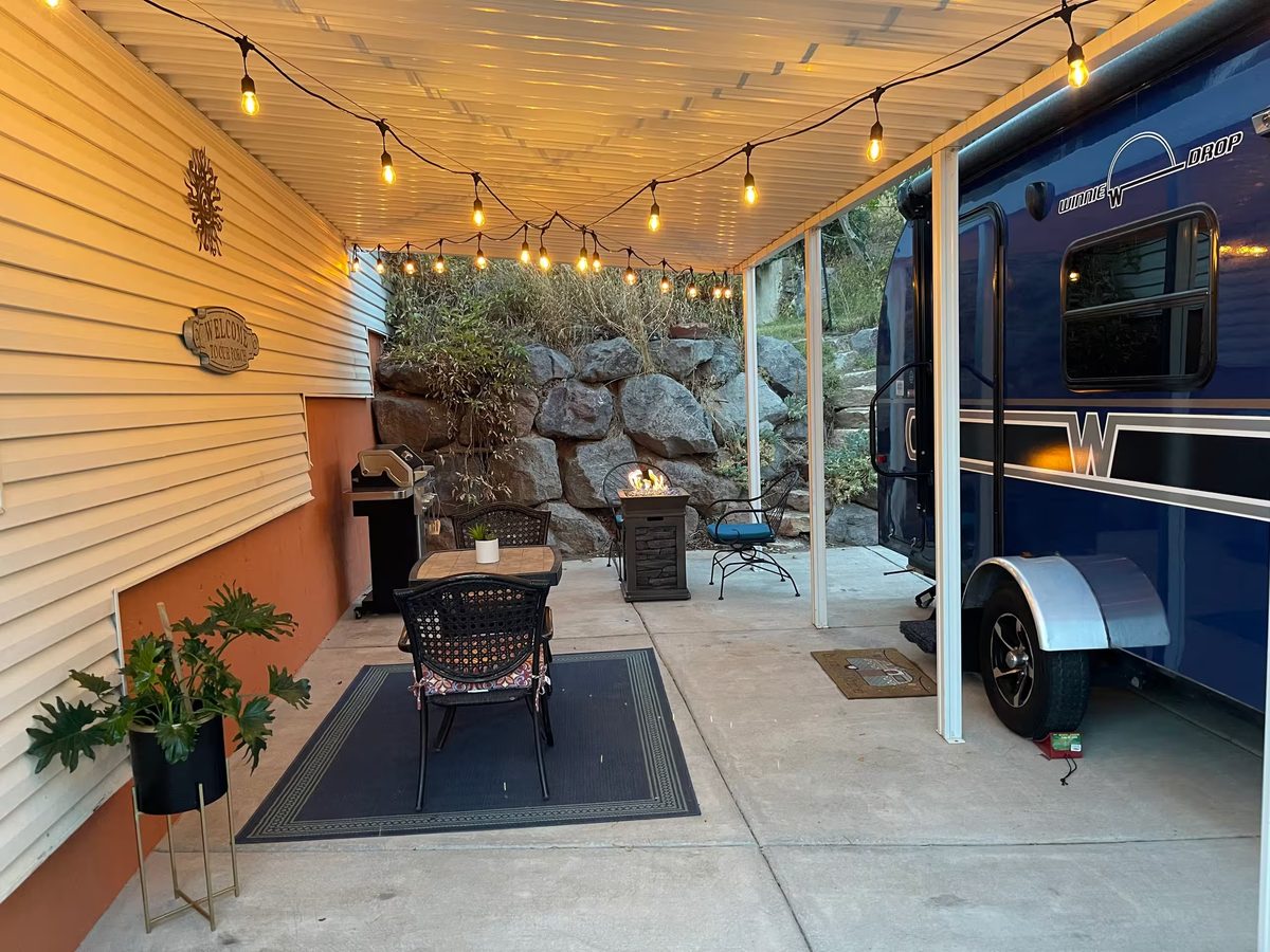 The Winnie Trailer — Outside photo 2