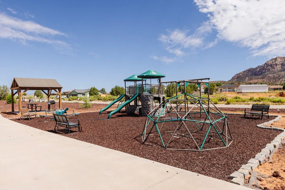 Zion Rooftop Tiny House — Amenities photo 4